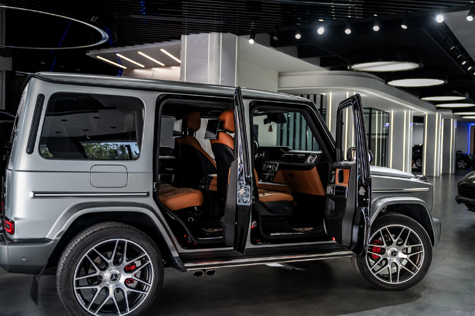 MERCEDES G SERİSİ 2019-2024 TABA DERİ DÖŞEME