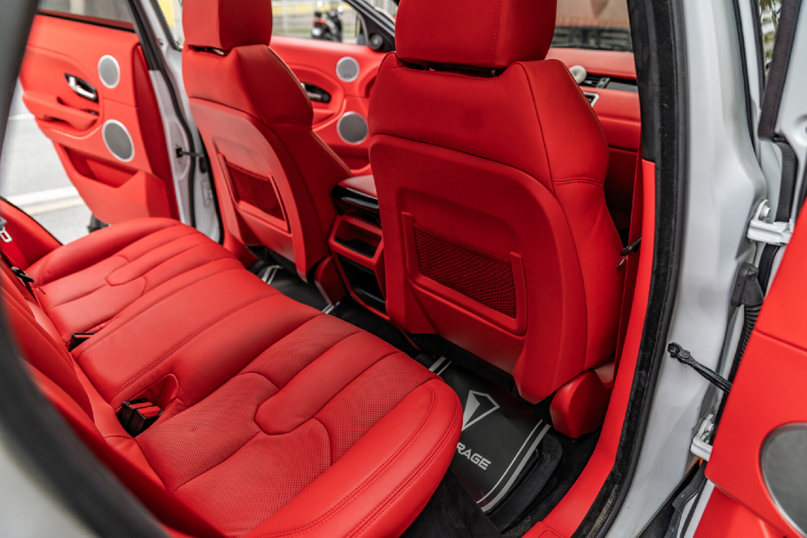 RANGE ROVER EVOQUE 2012-2019 KIRMIZI DERİ DÖŞEME