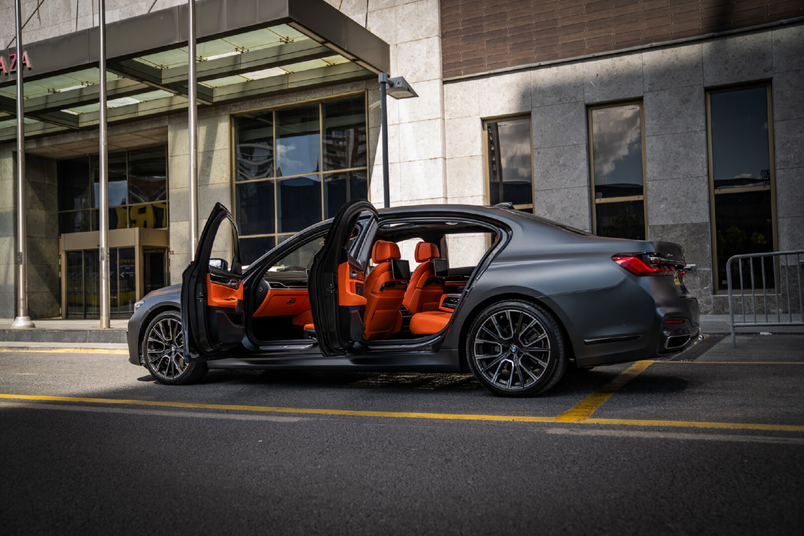 BMW G11 7 SERİSİ 2015-2021 TURUNCU DERİ DÖŞEME