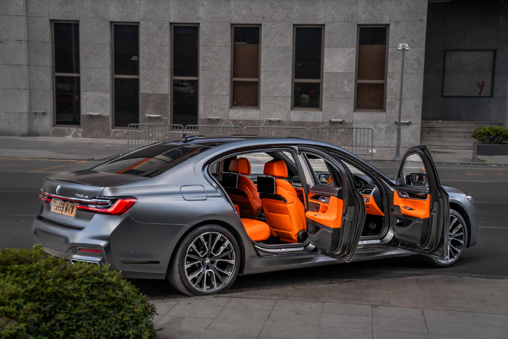 BMW G11 7 SERİSİ 2015-2021 TURUNCU DERİ DÖŞEME