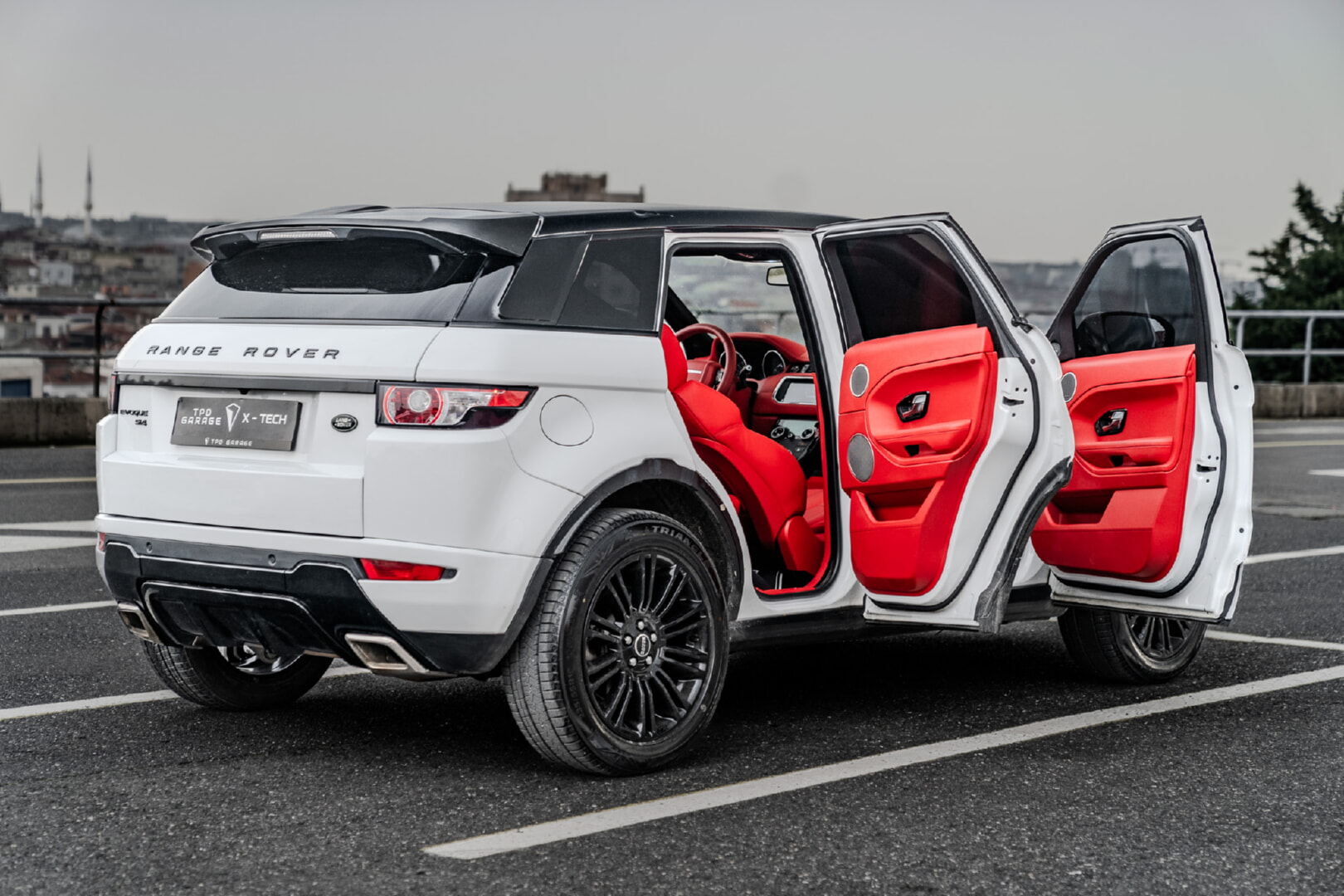 RANGE ROVER EVOQUE 2012-2019 KIRMIZI DERİ DÖŞEME