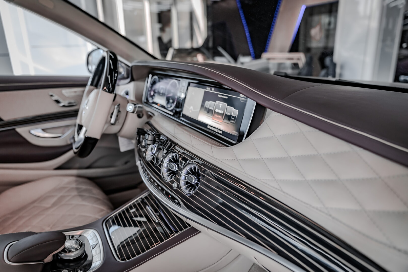 MERCEDES W222 S CLASS 2013-2019 BORDO-BEJ DERİ DÖŞEME