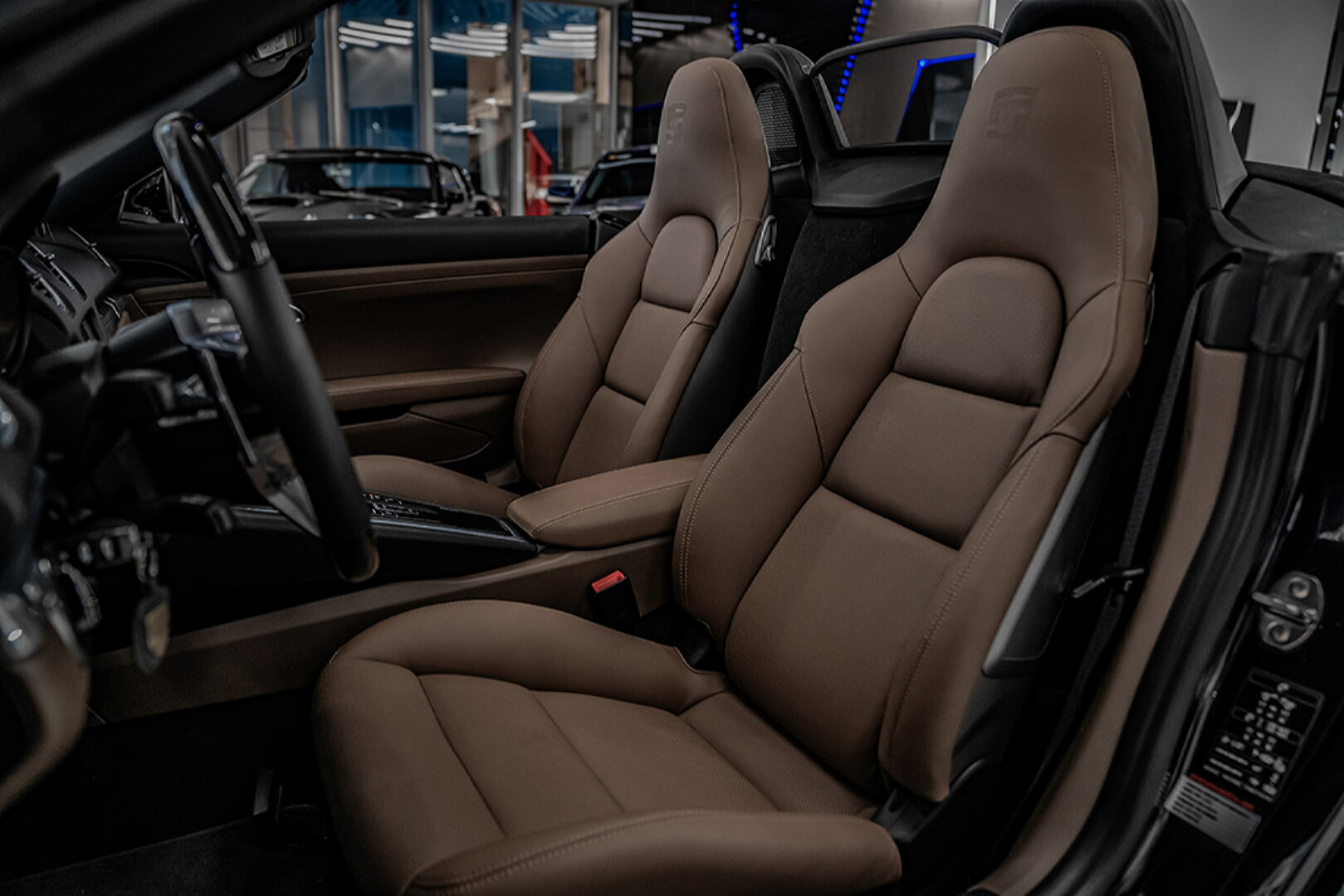 PORSCHE 718 BOXSTER 2017-2023 TRUFF DERİ DÖŞEME