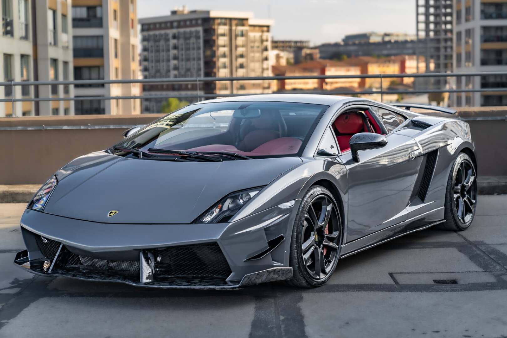 LAMBORGHINI GALLARDO 2009-2013 KIRMIZI DERİ DÖŞEME