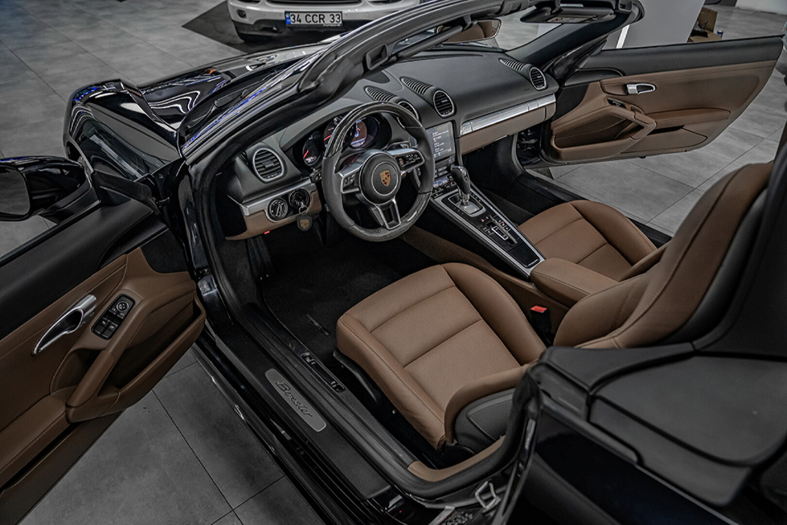 PORSCHE 718 BOXSTER 2017-2023 TRUFF DERİ DÖŞEME