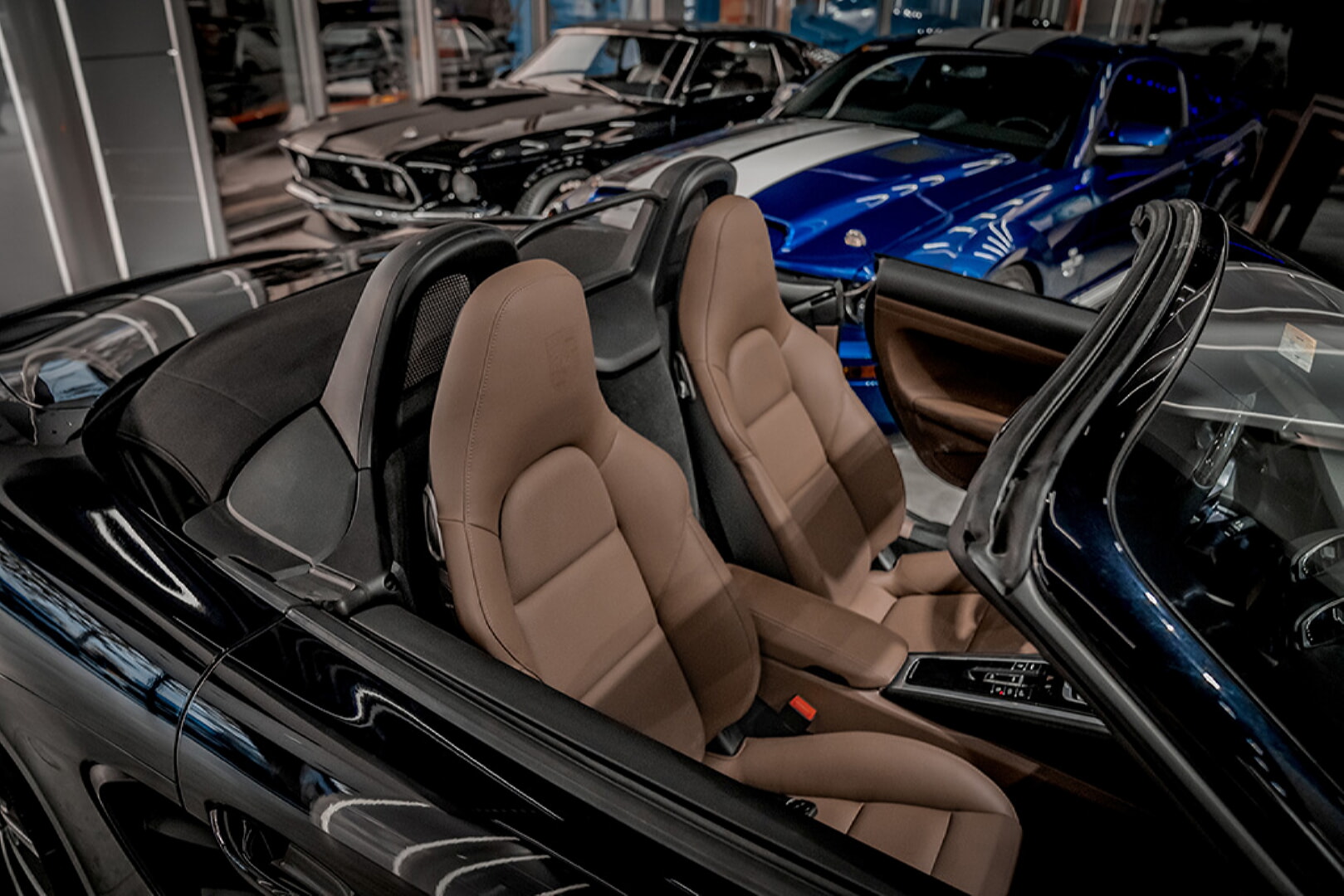 PORSCHE 718 BOXSTER 2017-2023 TRUFF DERİ DÖŞEME