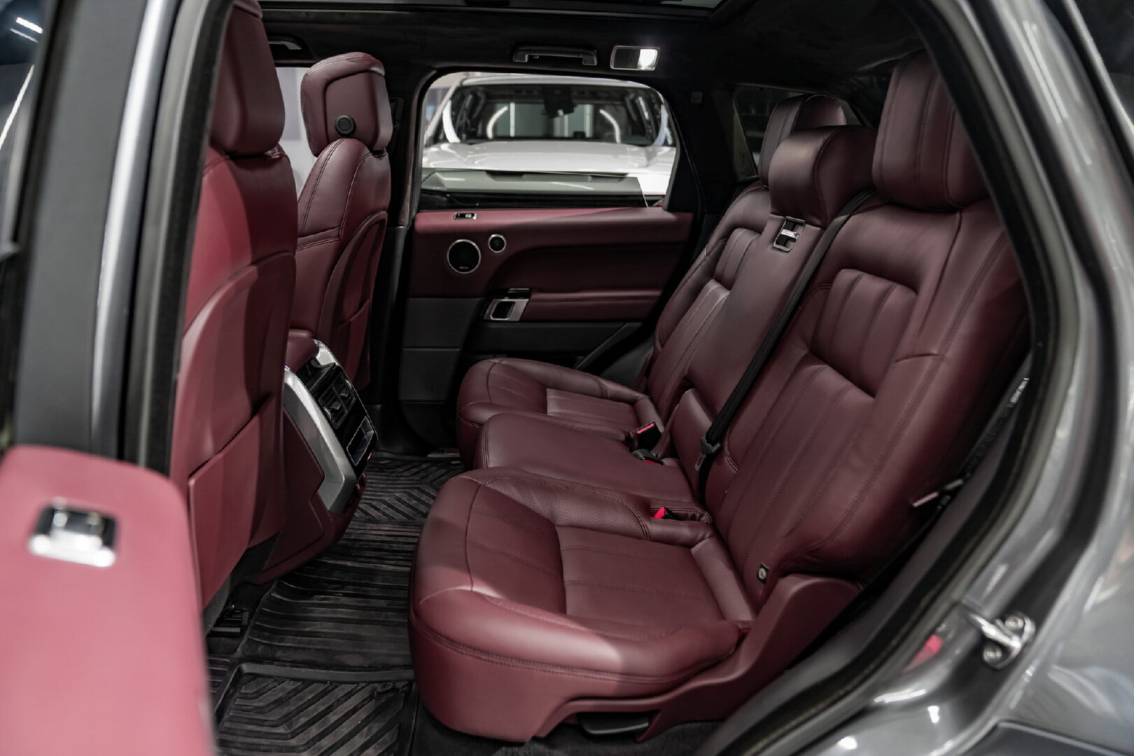 RANGE ROVER SPORT 2018-2021 BORDO DERİ DÖŞEME