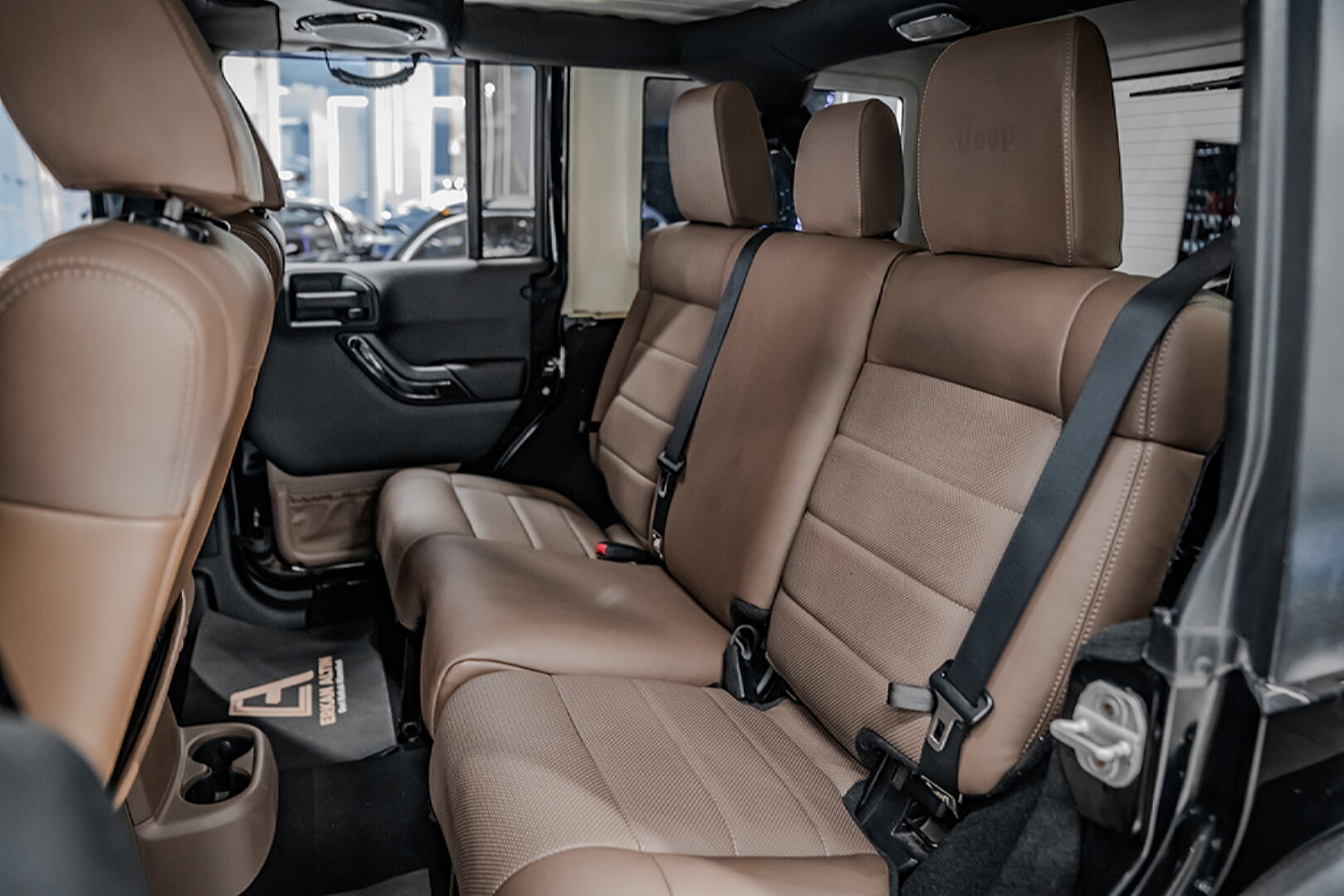 jEEP RUBİCON 2011-2015 TRUFF DERİ DÖŞEME