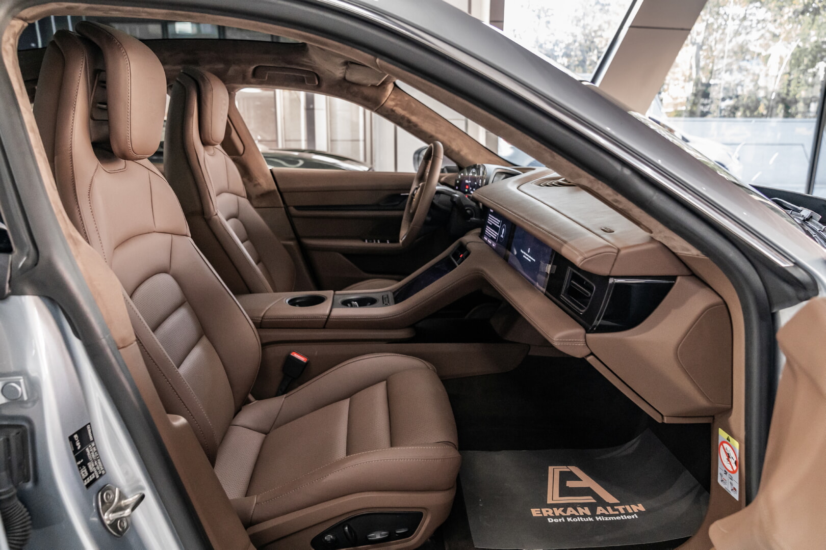 PORSCHE TAYCAN 2020-2024 TRUFF DERİ DÖŞEME