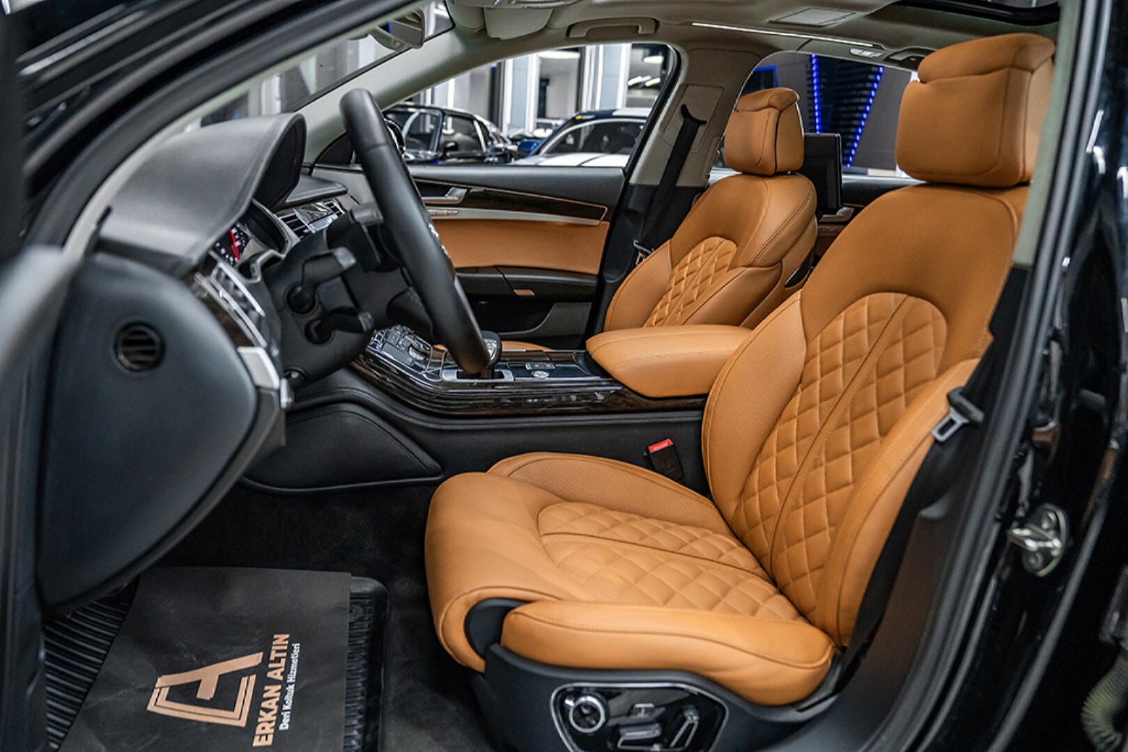 AUDİ A8 2010-2017 TABA DERİ DÖŞEME