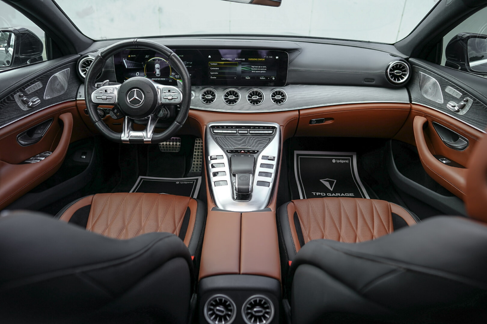 MERCEDES GT43 2020-2023 TABA DERİ DÖŞEME