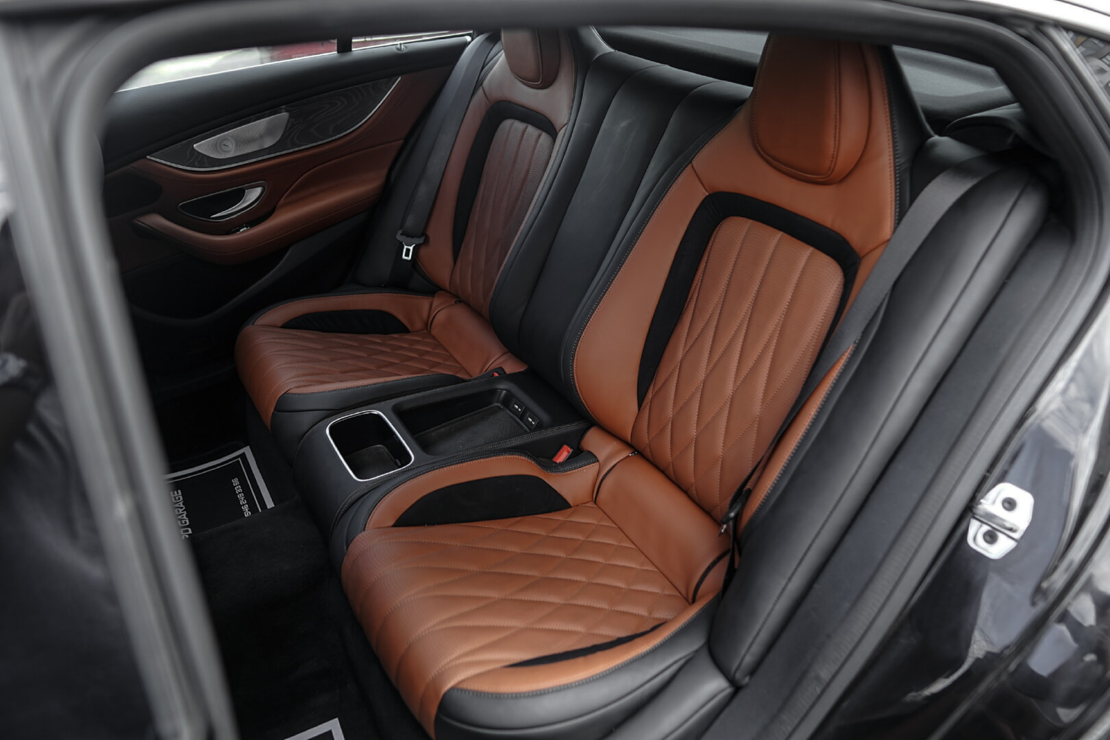 MERCEDES GT43 2020-2023 TABA DERİ DÖŞEME