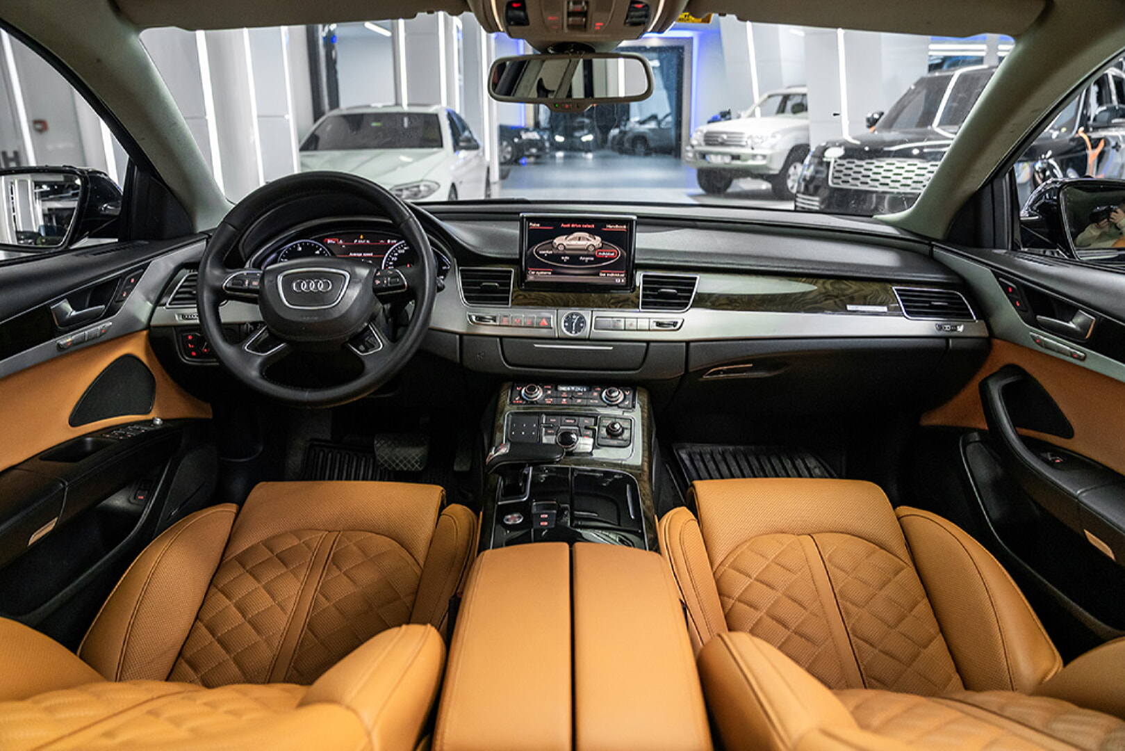 AUDİ A8 2010-2017 TABA DERİ DÖŞEME