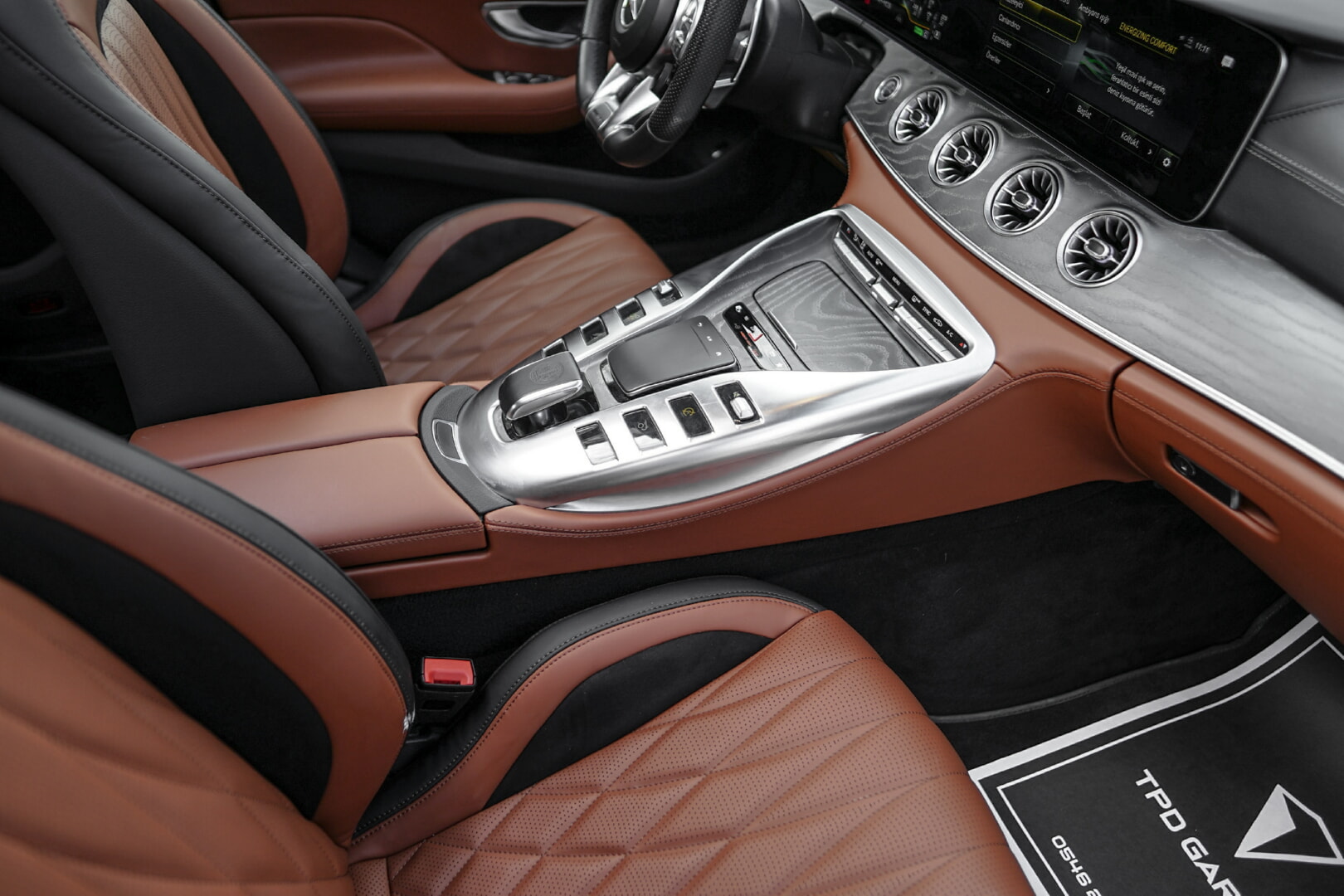 MERCEDES GT43 2020-2023 TABA DERİ DÖŞEME