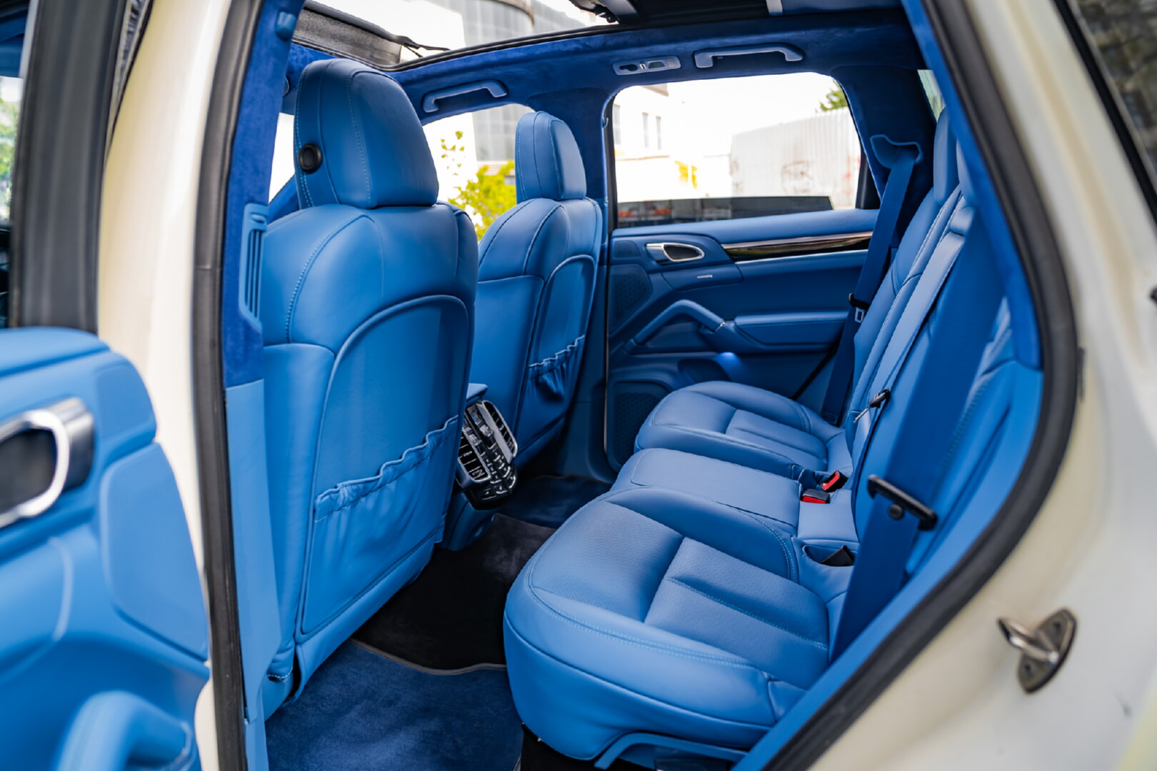 PORSCHE CAYENNE 2010-2017 MAVİ DERİ DÖŞEME