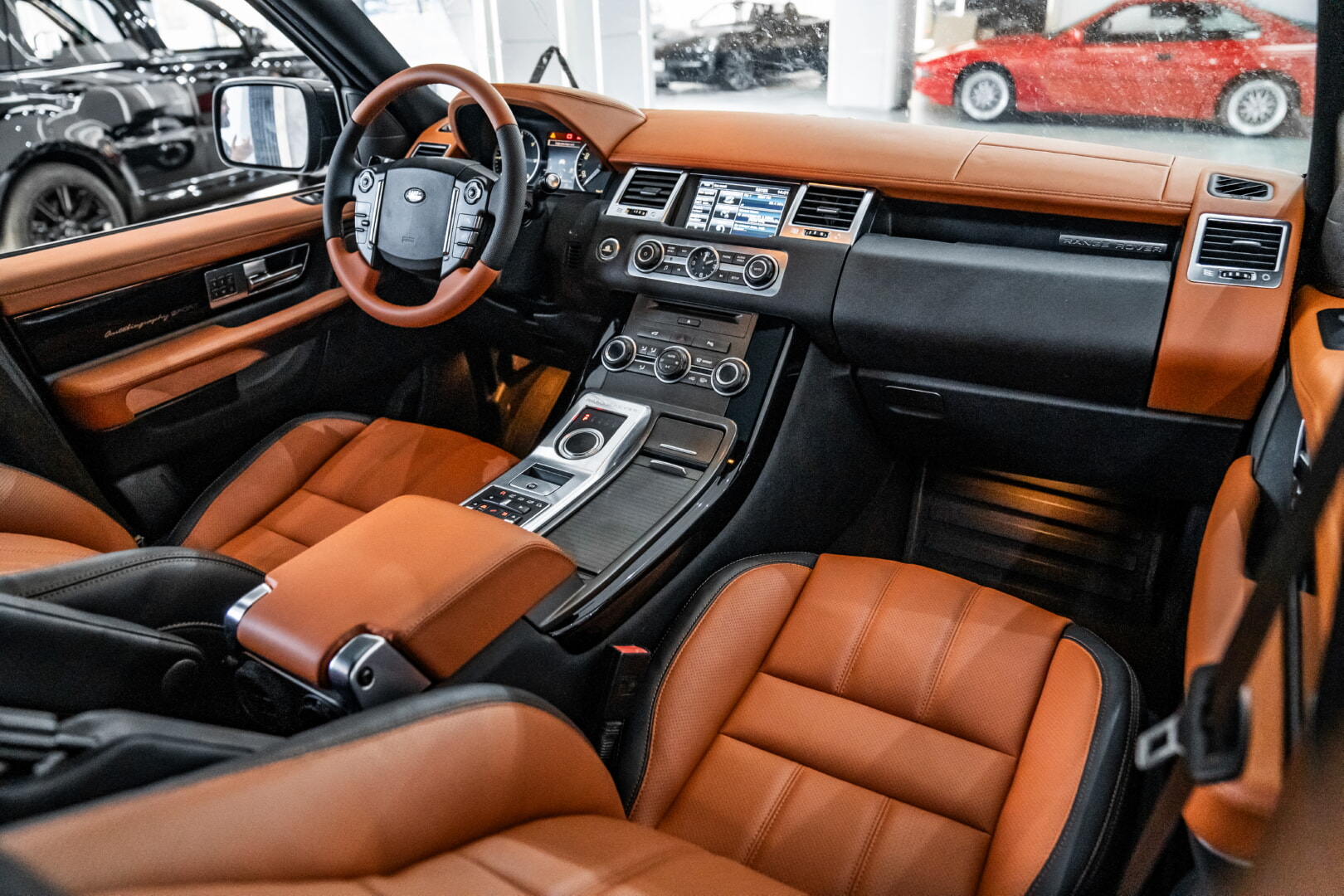 RANGE ROVER SPORT 2012 TABA-SİYAH