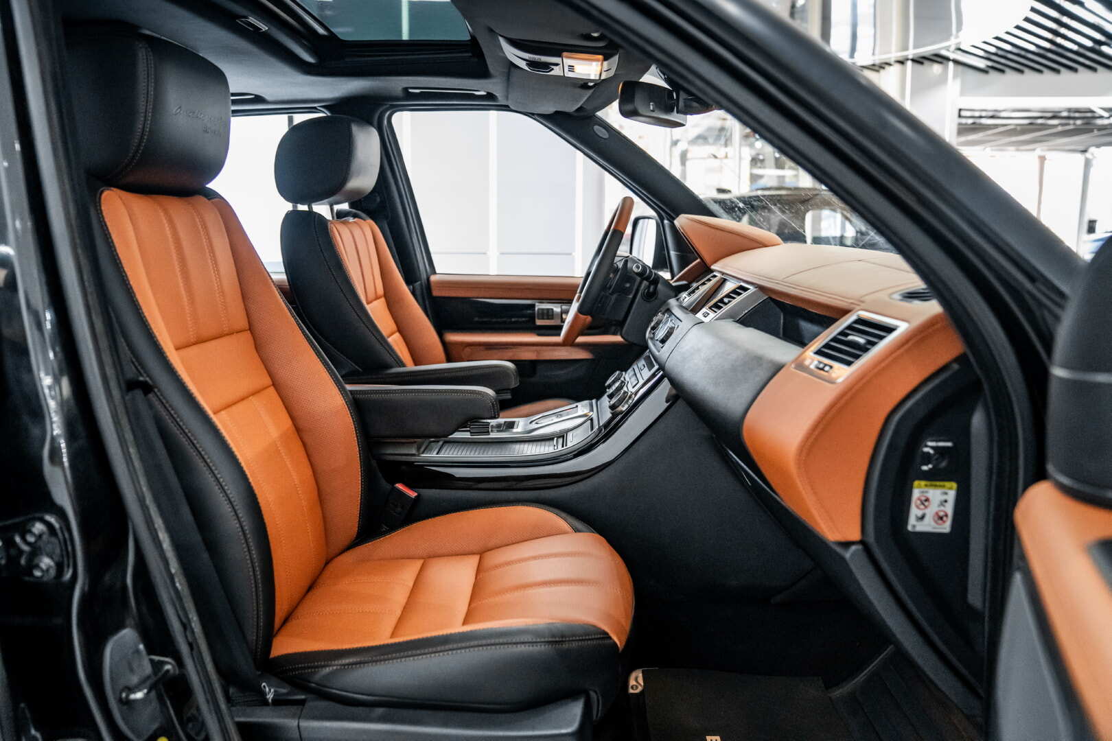 RANGE ROVER SPORT 2012 TABA-SİYAH