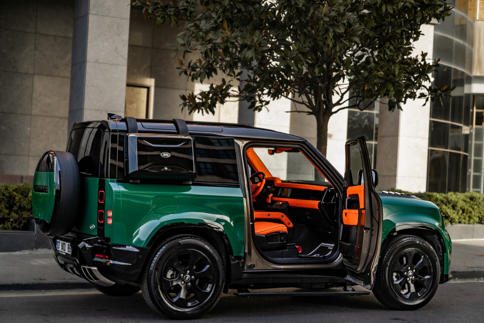 LAND ROVER DEFENDER 2022-2025 TURUNCU DERİ DÖŞEME