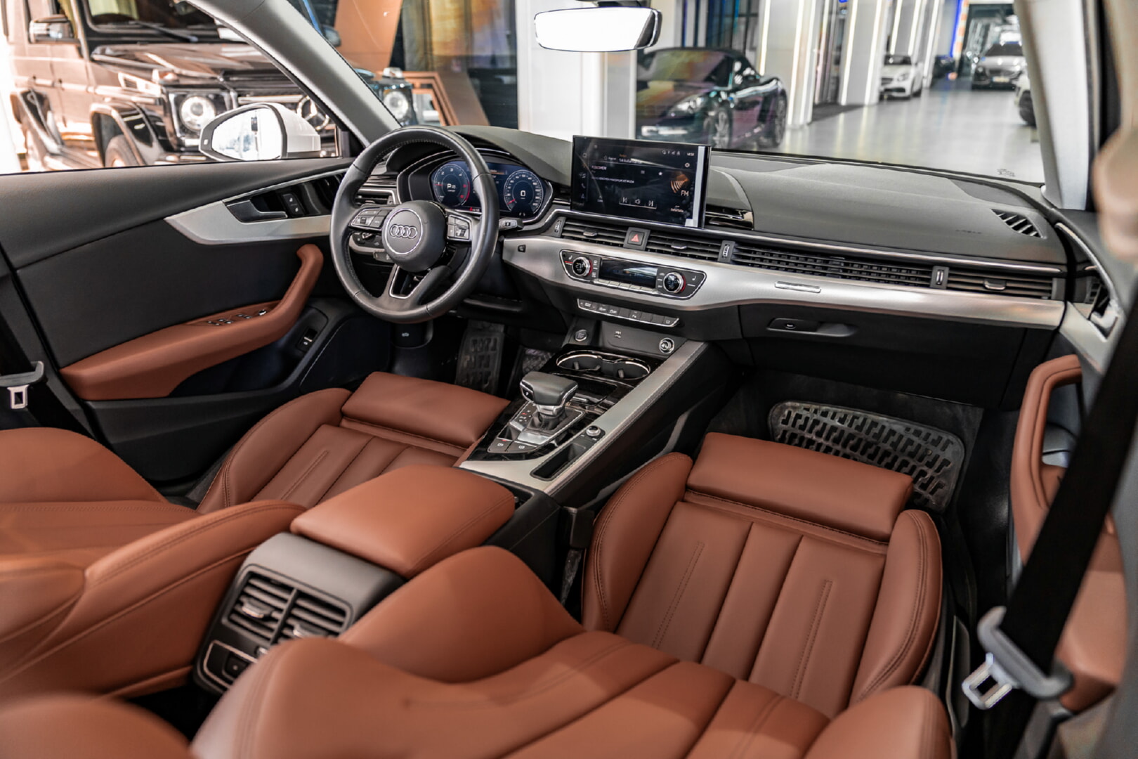 AUDİ A4 2019-2024 TABA DERİ DÖŞEME