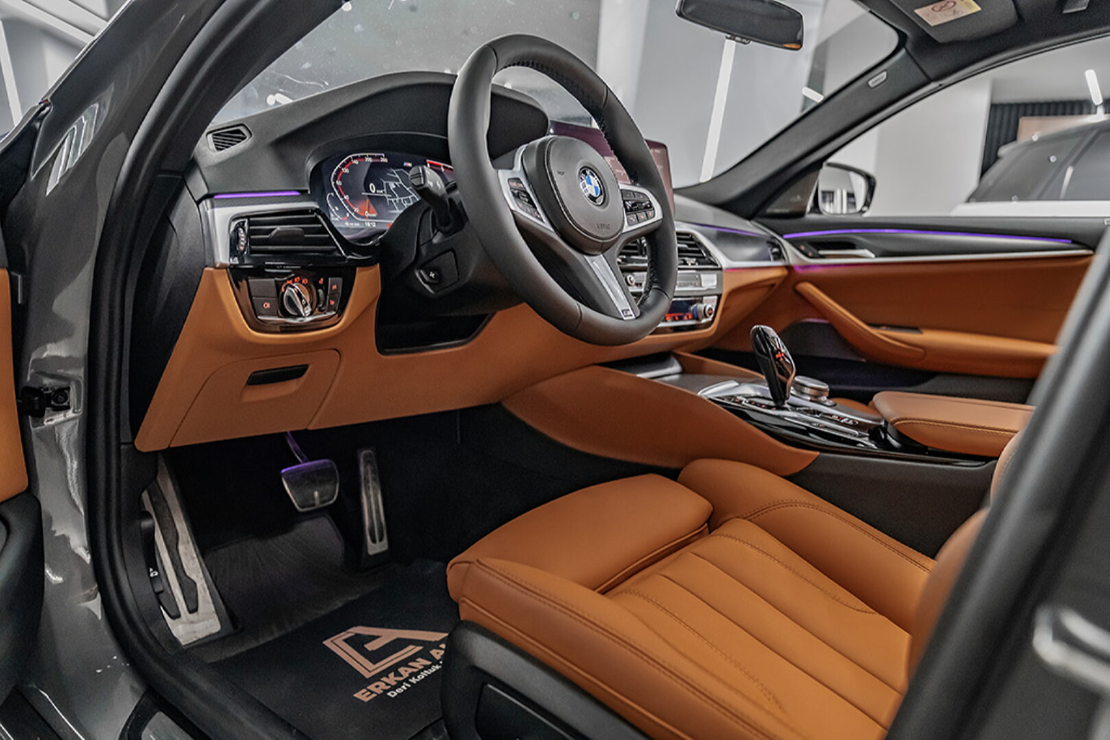 BMW G30 5 SERİSİ 2017-2022 TABA DERİ DÖŞEME