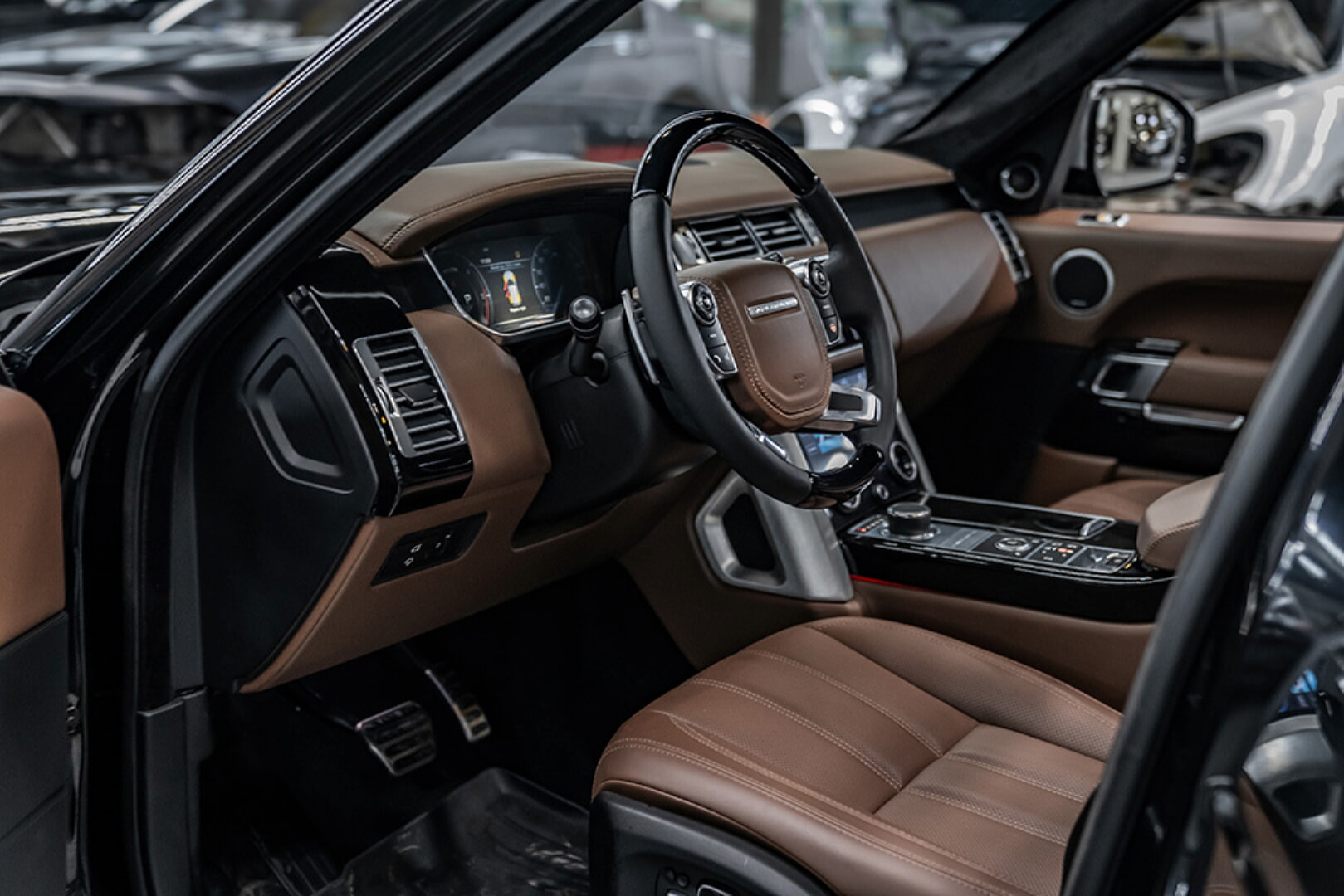 RANGE ROVER VOGUE 2012-2017 TRUFF DERİ DÖŞEME