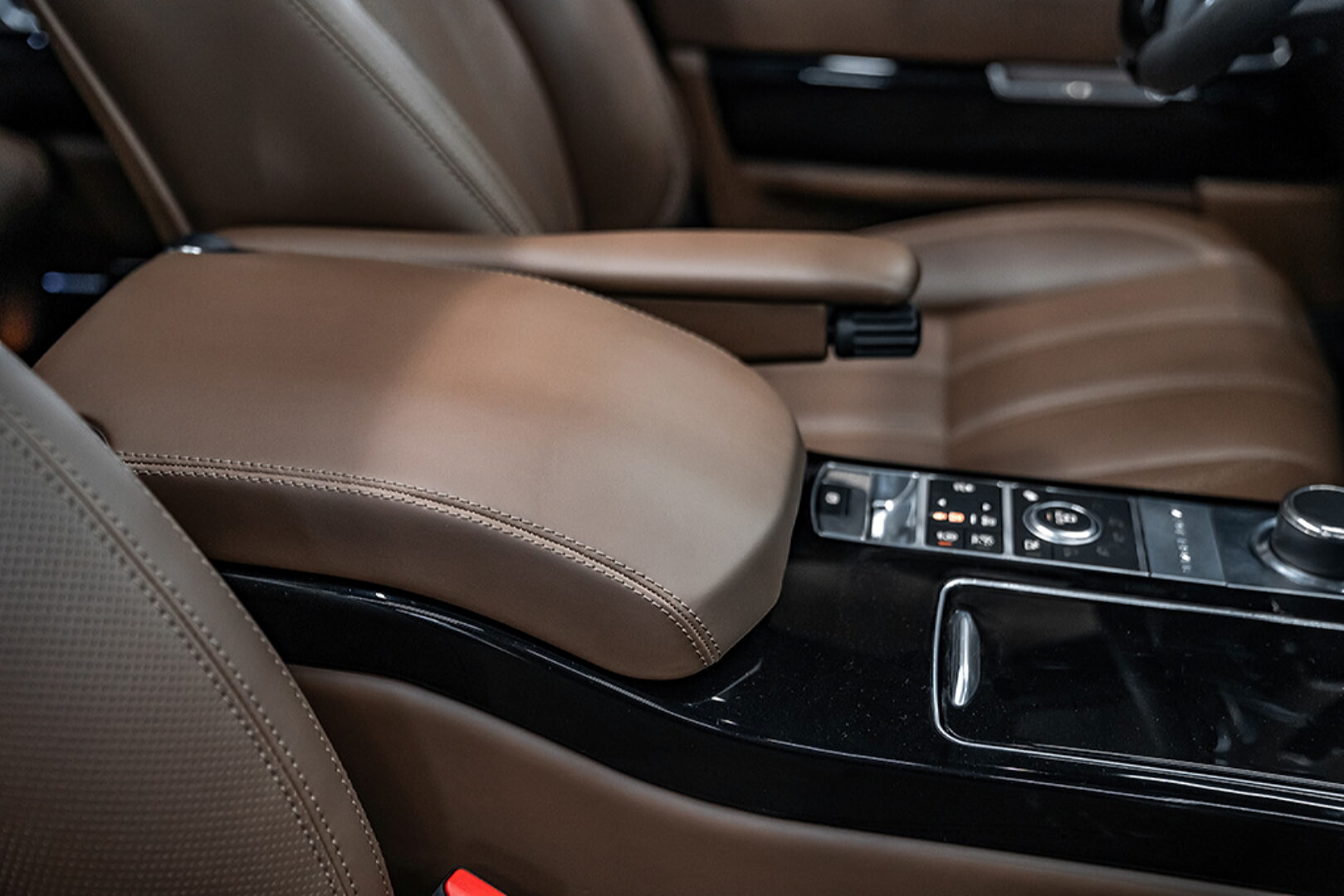 RANGE ROVER VOGUE 2012-2017 TRUFF DERİ DÖŞEME