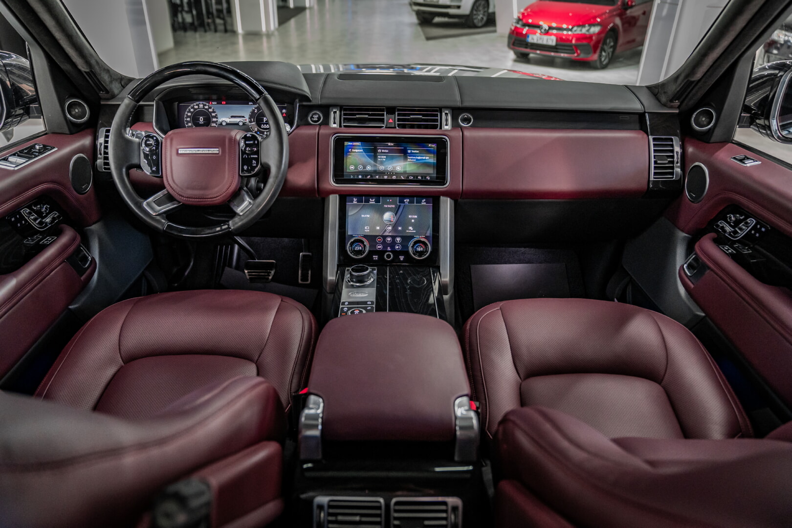 RANGE ROVER VOGUE 2018-2021 BORDO DERİ DÖŞEME