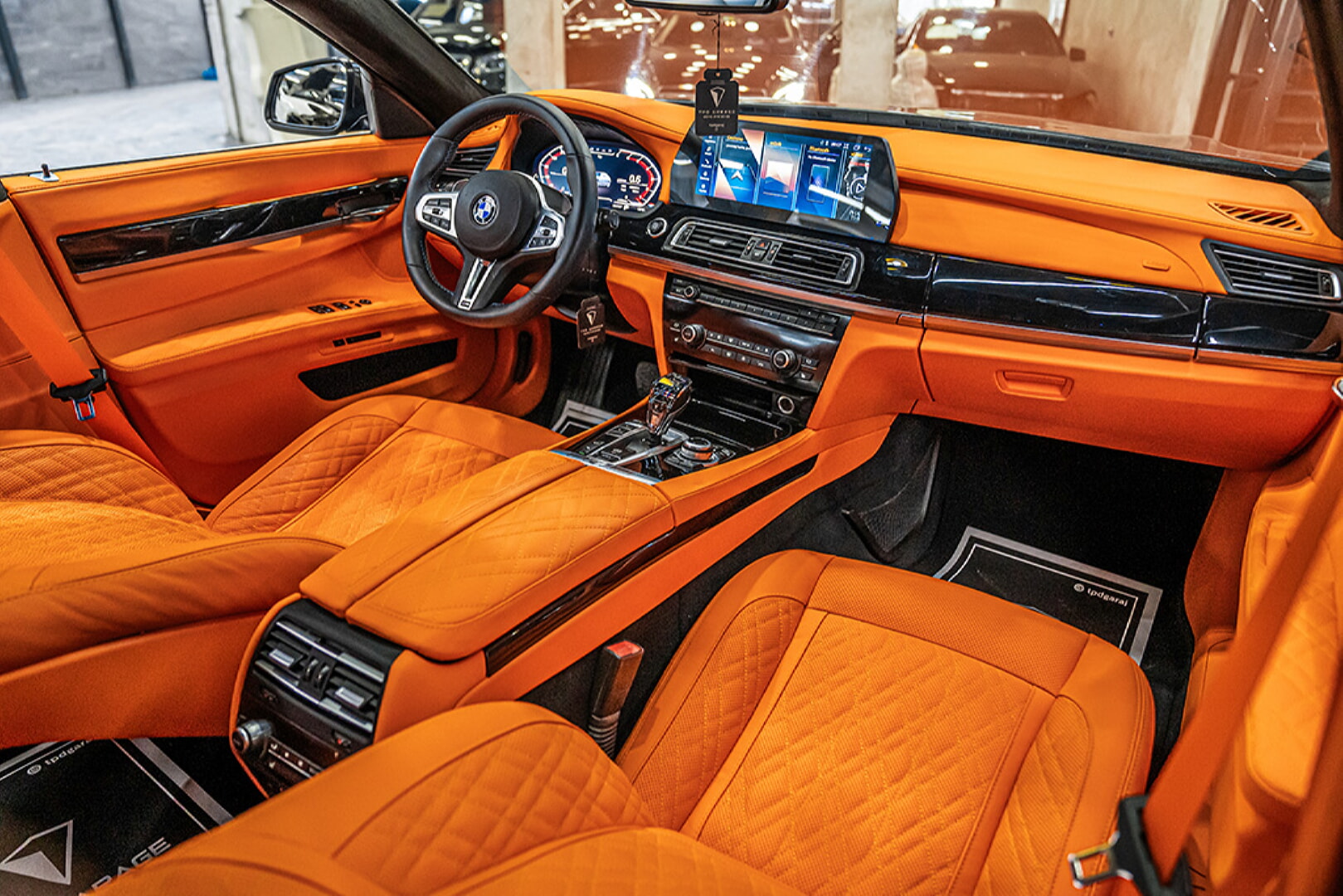 BMW F01 7 SERİSİ 2009-2015 TURUNCU DERİ DÖŞEME