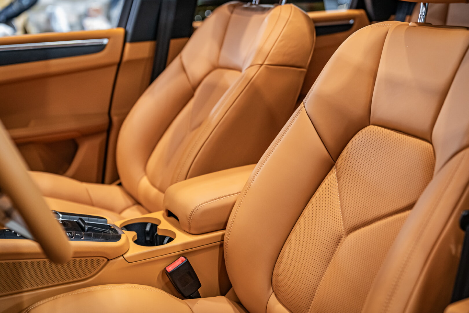 PORSCHE MACAN 2016-2024 TABA DERİ DÖŞEME