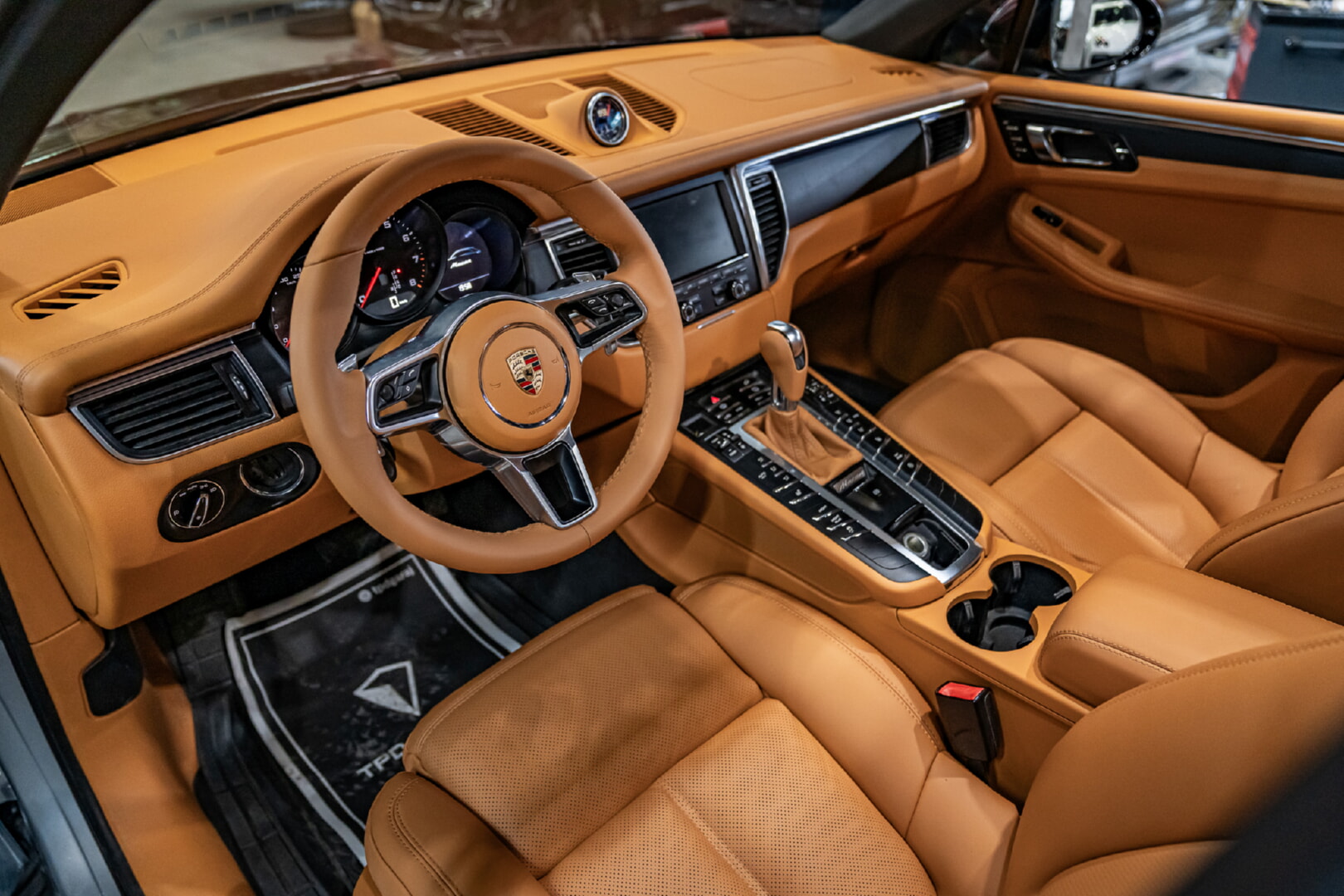 PORSCHE MACAN 2016-2024 TABA DERİ DÖŞEME