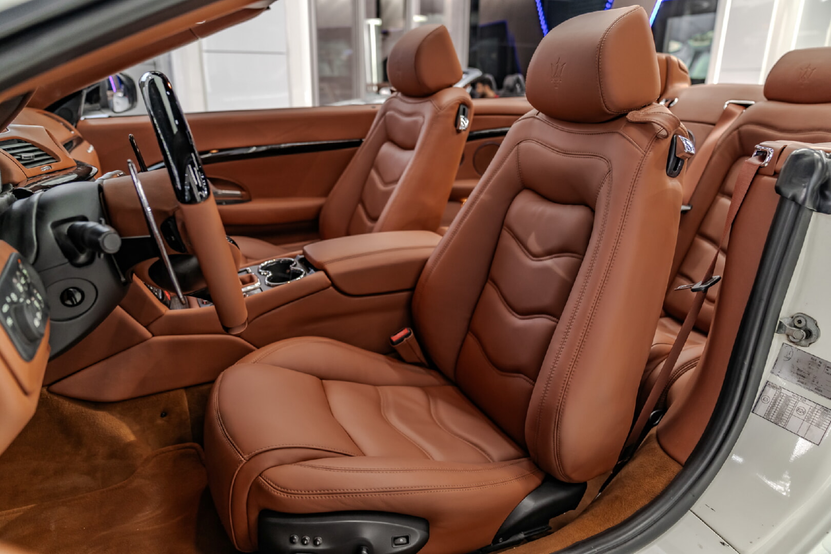 MASERATİ GRANTURİSMO 2010-2014 TABA DERİ DÖŞEME