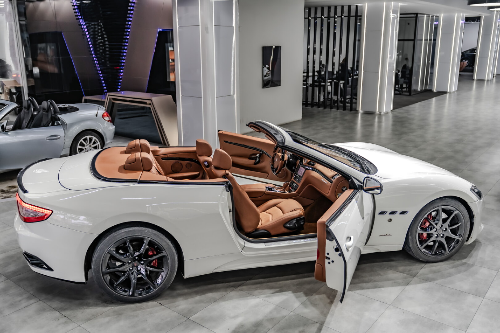 MASERATİ GRANTURİSMO 2010-2014 TABA DERİ DÖŞEME