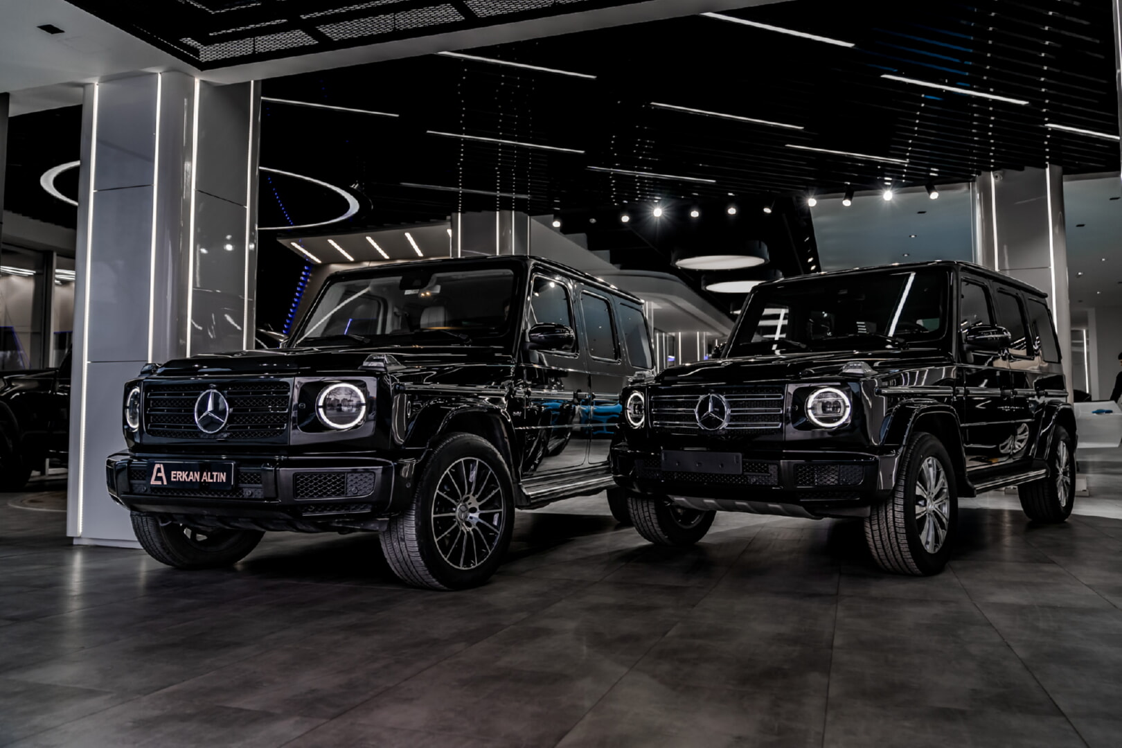 MERCEDES G SERİSİ 2019-2024 KIRMIZI DERİ DÖŞEME