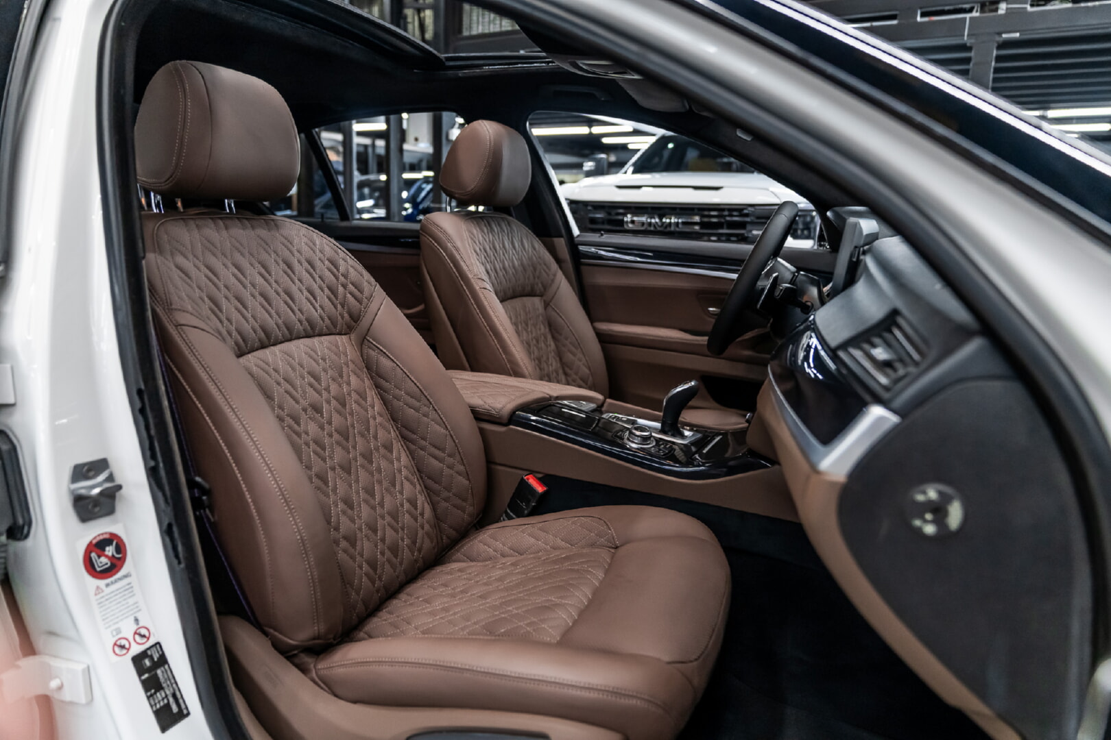 BMW F10 5 SERİSİ 2011-2016 TRUFF DERİ DÖŞEME