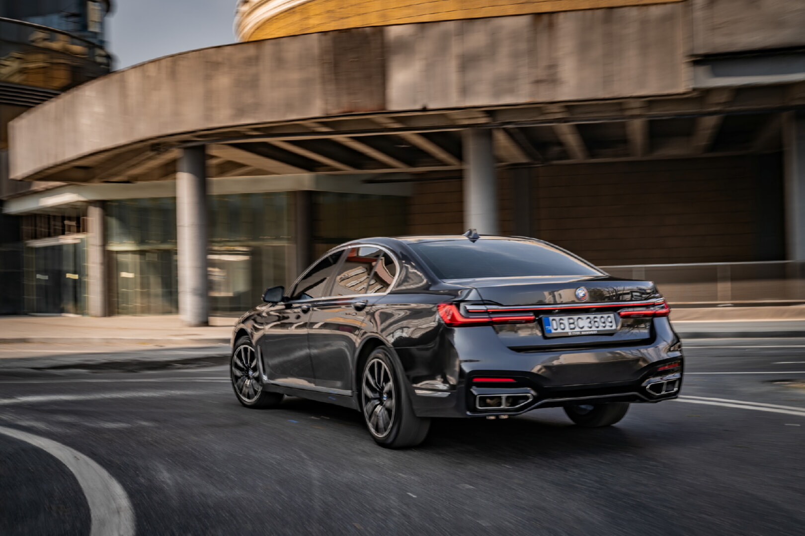 BMW F01 7 SERİSİ 2009-2015 KAHVERENGİ DERİ DÖŞEME