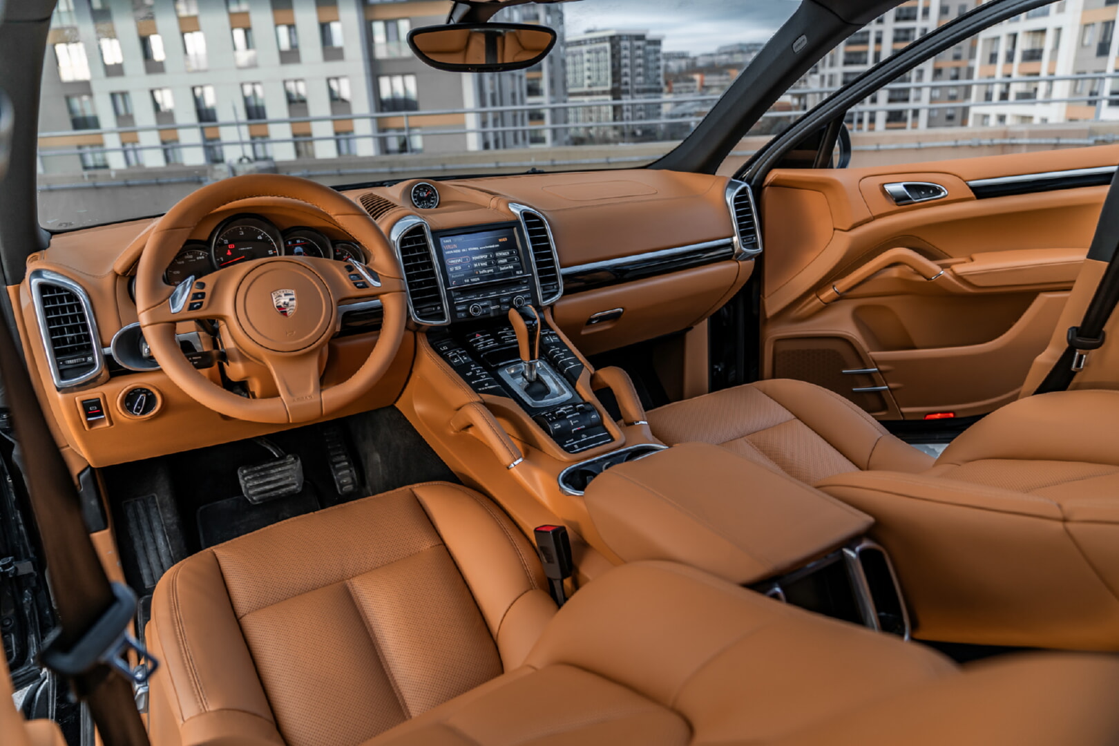 PORSCHE CAYENNE 2010-2017 TABA DERİ DÖŞEME