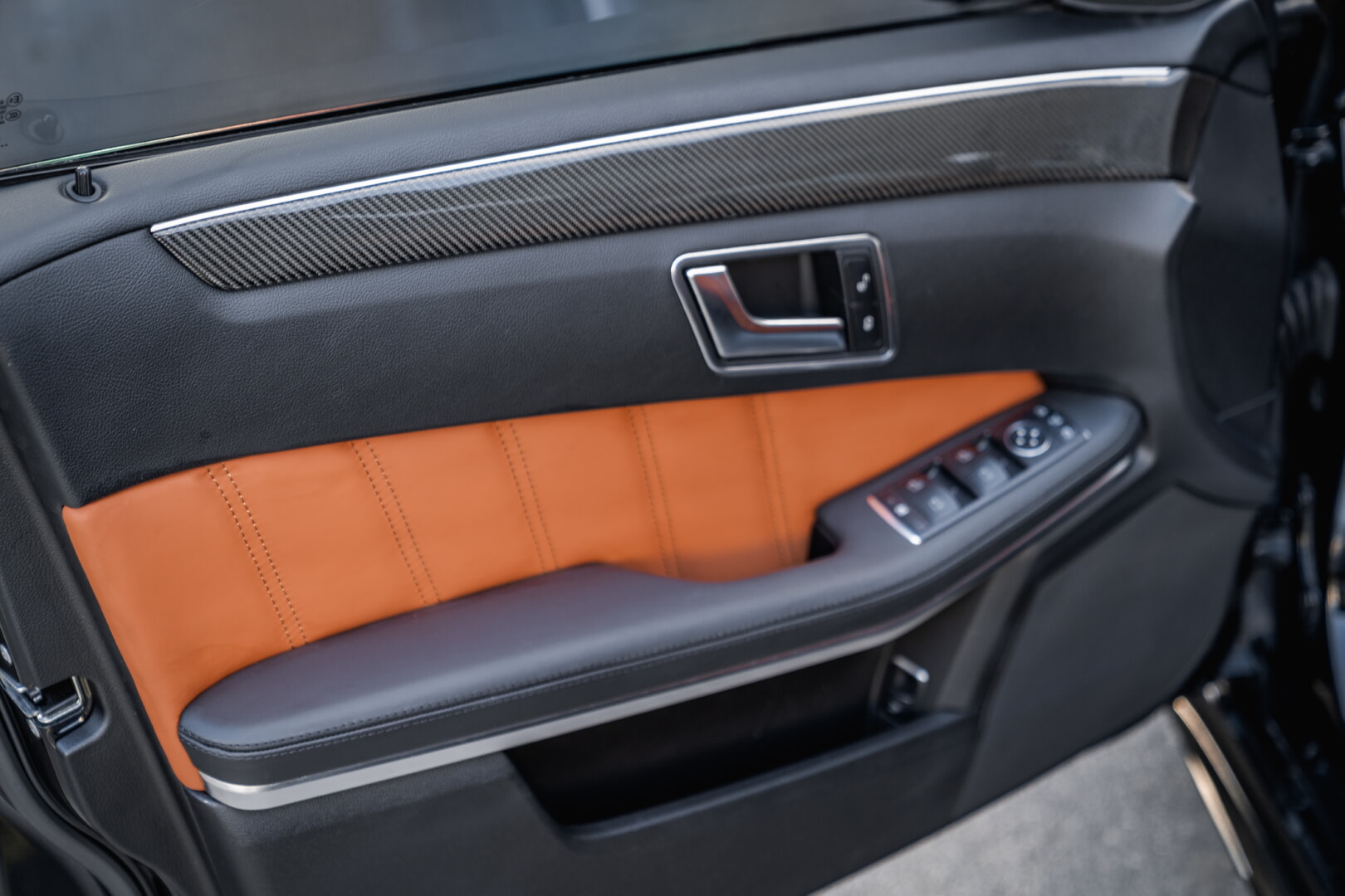 MERCEDES W212 E SERİSİ 2010-2015 TABA DERİ DÖŞEME