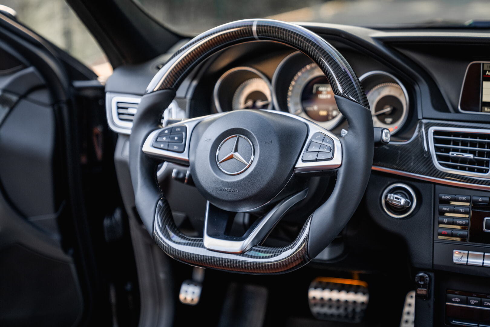 MERCEDES W212 E SERİSİ 2010-2015 TABA DERİ DÖŞEME