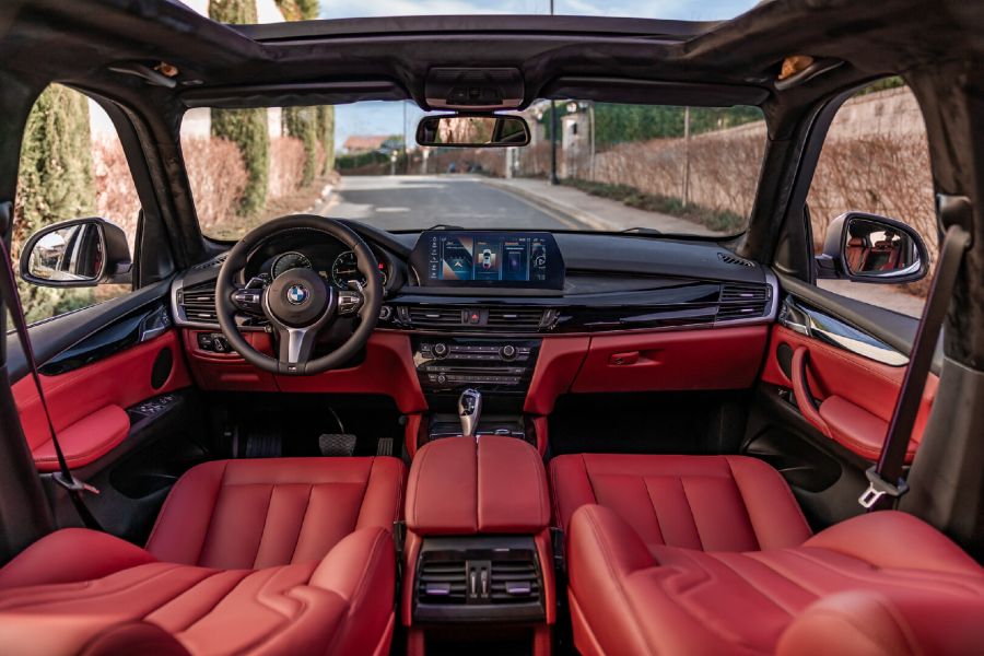 BMW F15 X5 2013-2018 KIRMIZI DERİ DÖŞEME