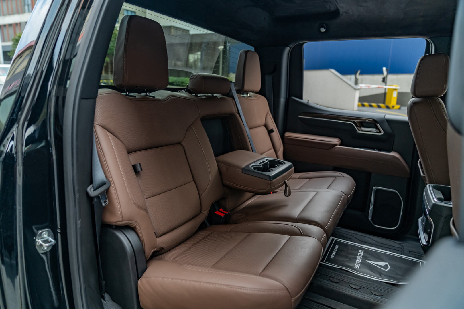 GMC SİERRA 2021-2024 TRUFF DERİ DÖŞEME