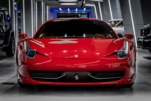 FERRARİ