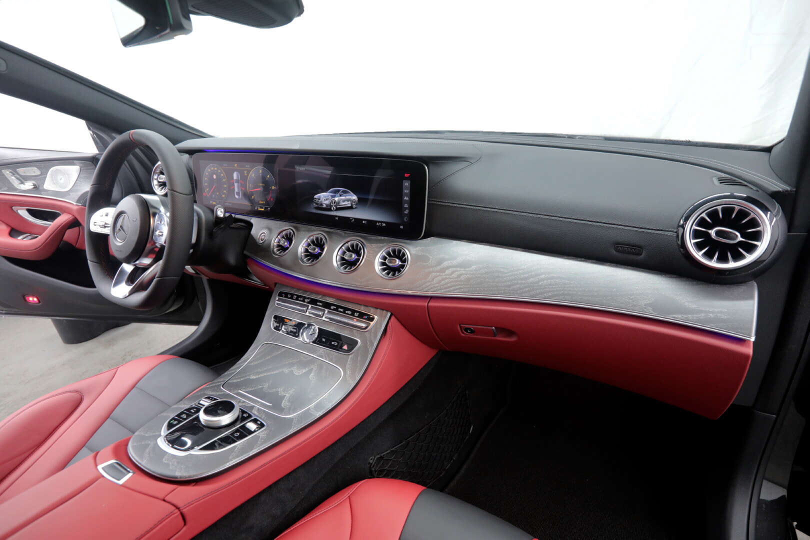 MERCEDES W257 CLS 2018-2024 KIRMIZI DERİ DÖŞEME