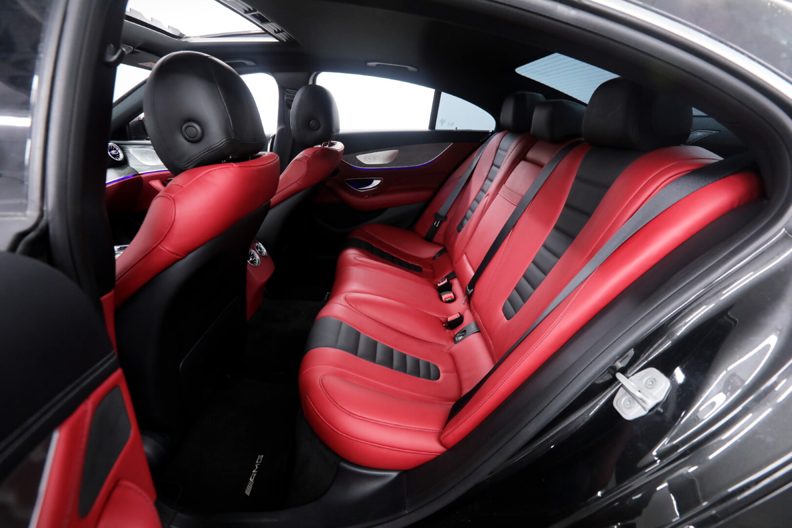 MERCEDES W257 CLS 2018-2024 KIRMIZI DERİ DÖŞEME