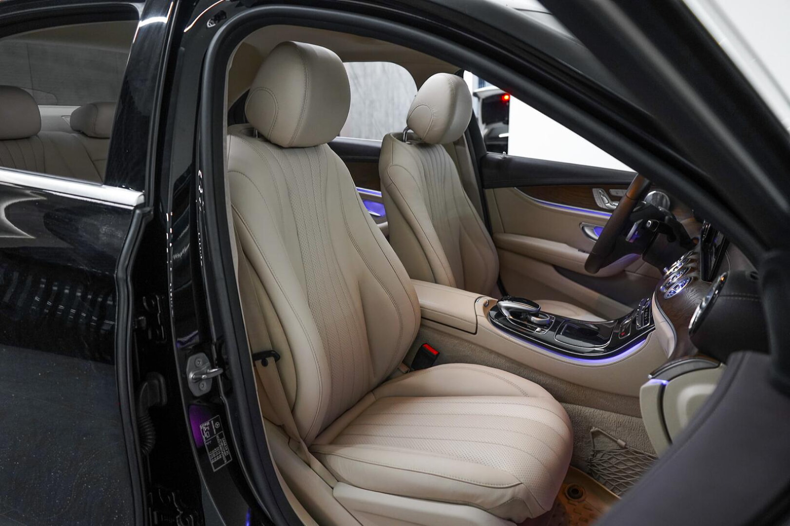 MERCEDES W213 E SERİSİ 2016-2023 BEJ DERİ DÖŞEME