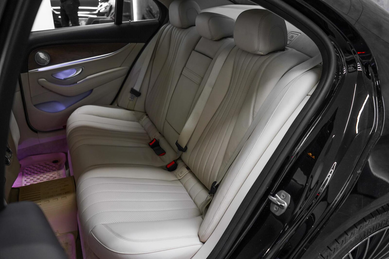 MERCEDES W213 E SERİSİ 2016-2023 BEJ DERİ DÖŞEME