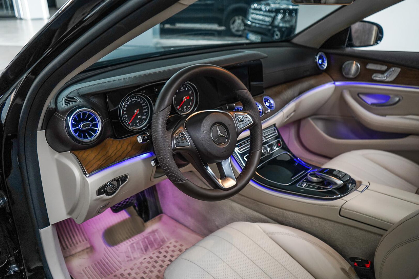 MERCEDES W213 E SERİSİ 2016-2023 BEJ DERİ DÖŞEME