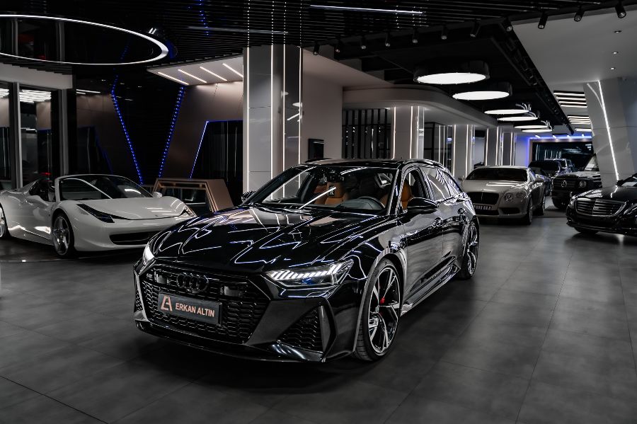 AUDİ RS6 2020-2025 TABA DERİ DÖŞEME