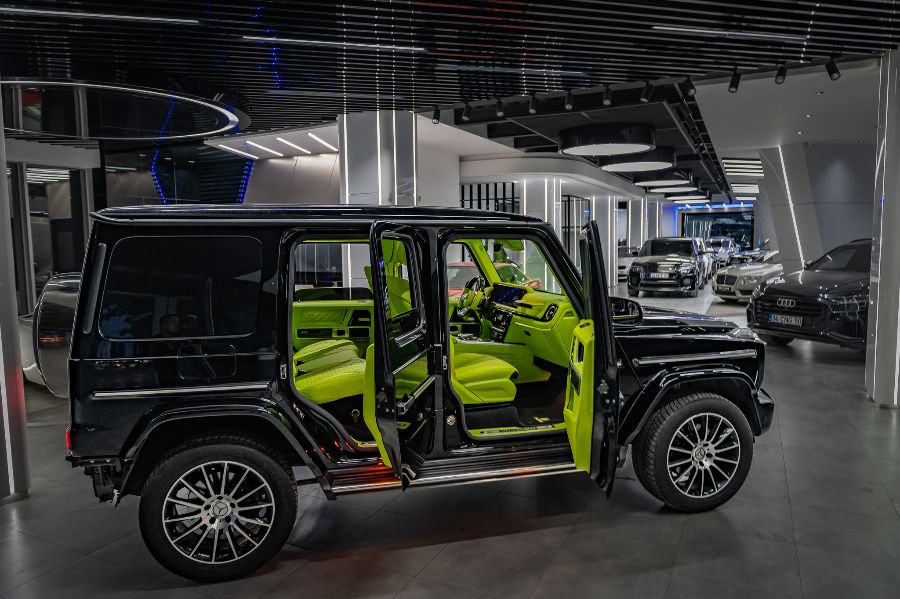 MERCEDES G SERİSİ 2019-2024 YEŞİL DERİ DÖŞEME