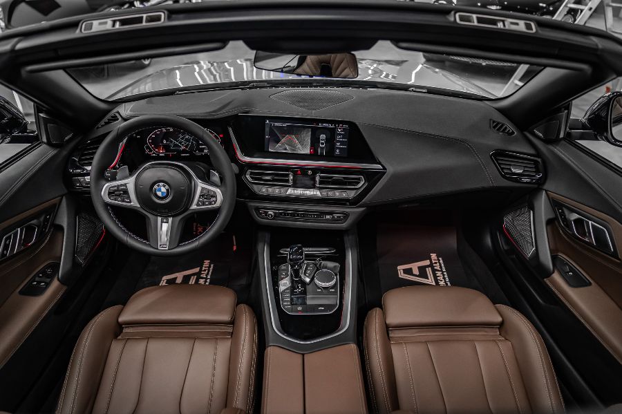 BMW Z4 2021-2025 TRUFF DERİ DÖŞEME