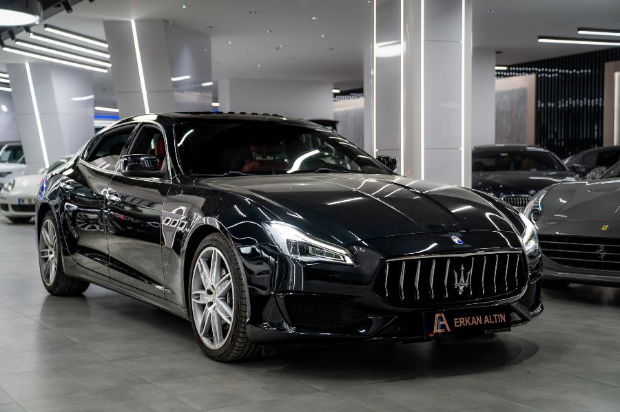 MASERATİ QUATTROPORTE 2013-2023 KIRMIZI DERİ DÖŞEME